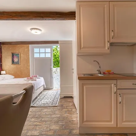 Rm & Studio Deluxe * Izola