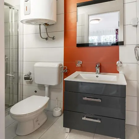 Rm & Studio Deluxe Appartement *