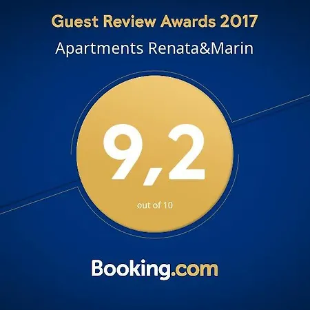 Rm & Studio Deluxe Apartament *