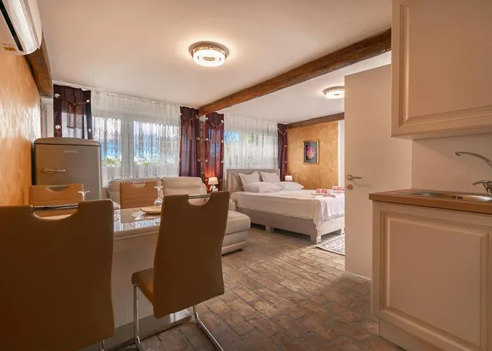 Apartmán Rm & Studio Deluxe *