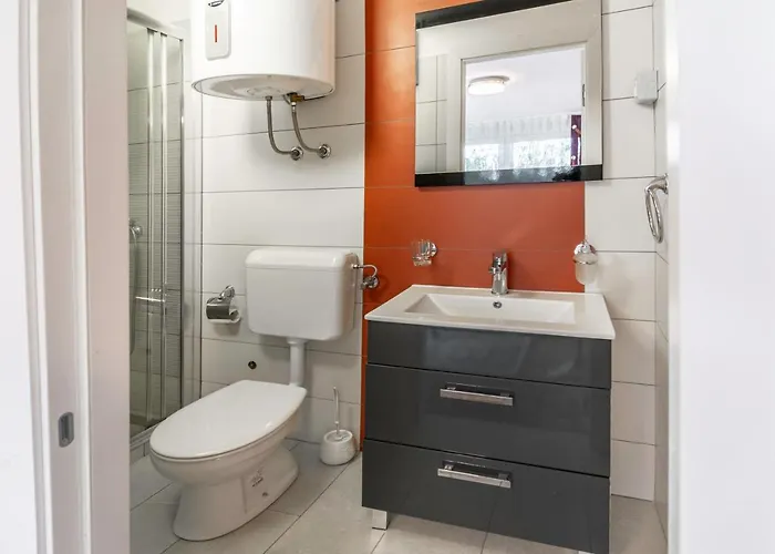 Rm & Studio Deluxe Apartmán *