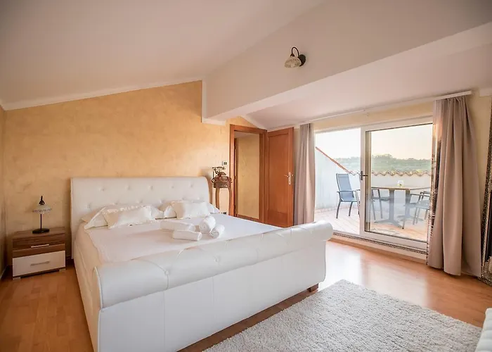 Rm & Studio Deluxe * Izola